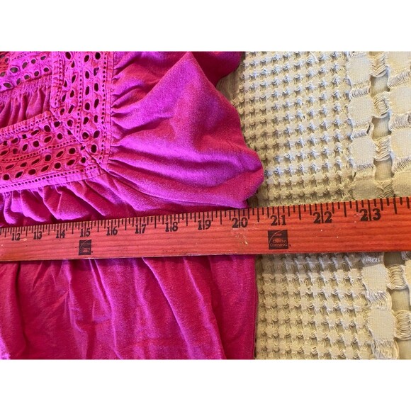 St. John's Bay Top Plus Size  XL or 16-18 Blouse Pink  Fuchsia  Shortsleeve - Picture 7 of 8